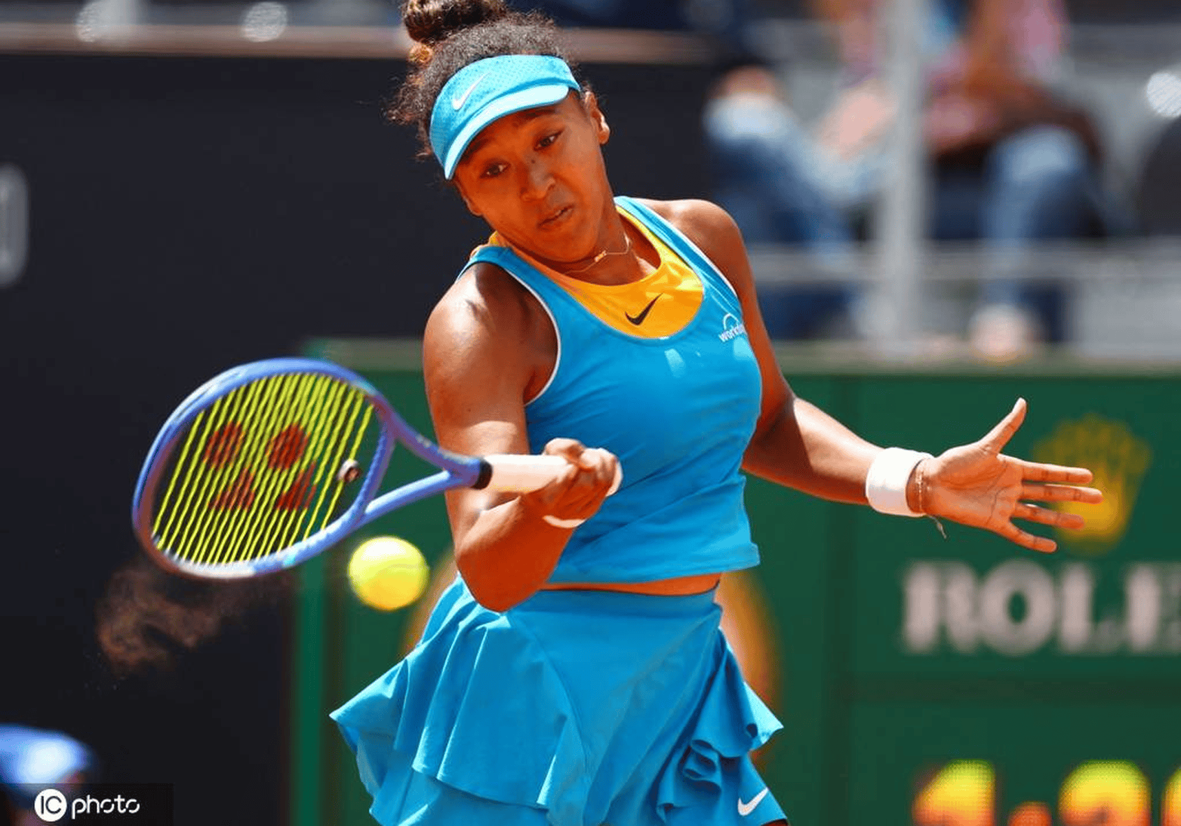 完美电竞-反败为胜首场状态出色，澳大利亚队观众沸腾！，大坂直美重返赛场比赛高潮迭起的简单介绍