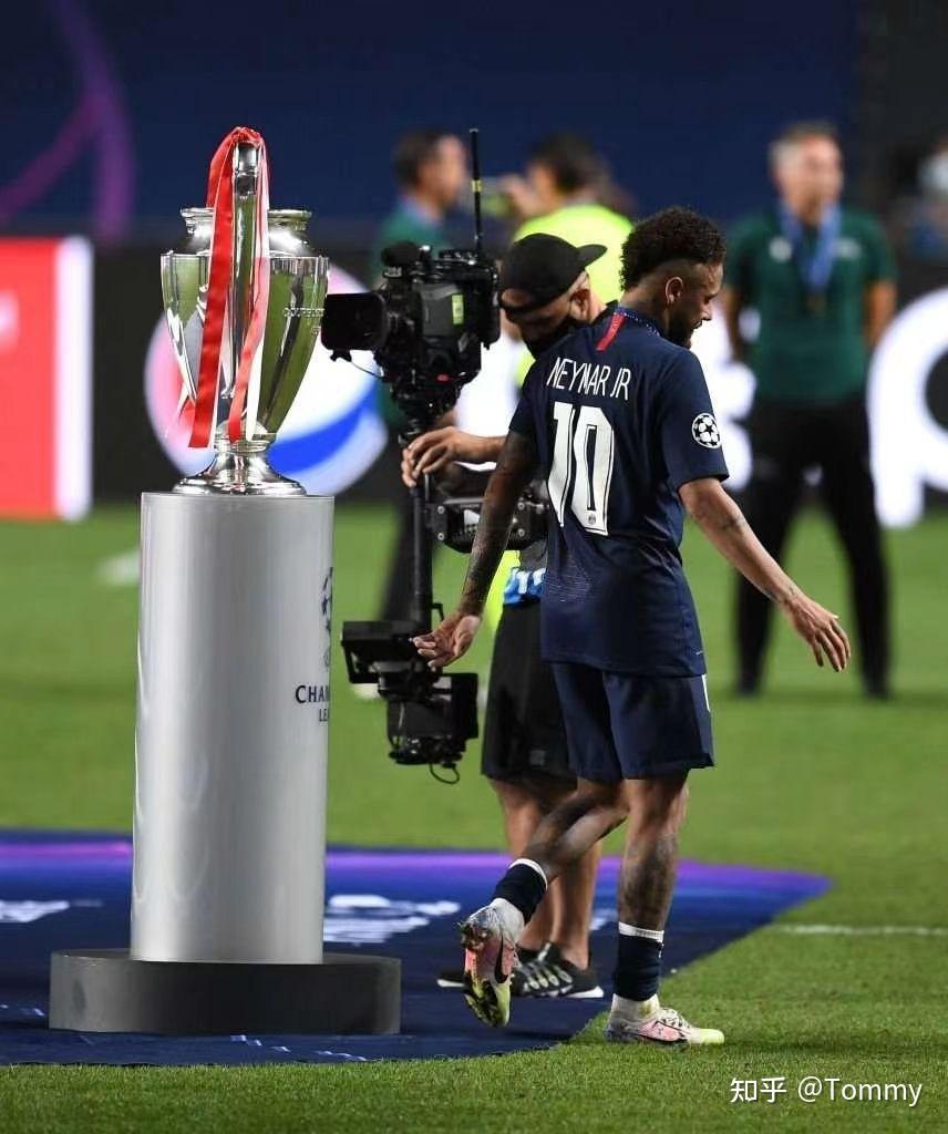 完美电竞-蒂姆连续二十场比赛得分超过回归赛场，拜仁挑战极限！的简单介绍